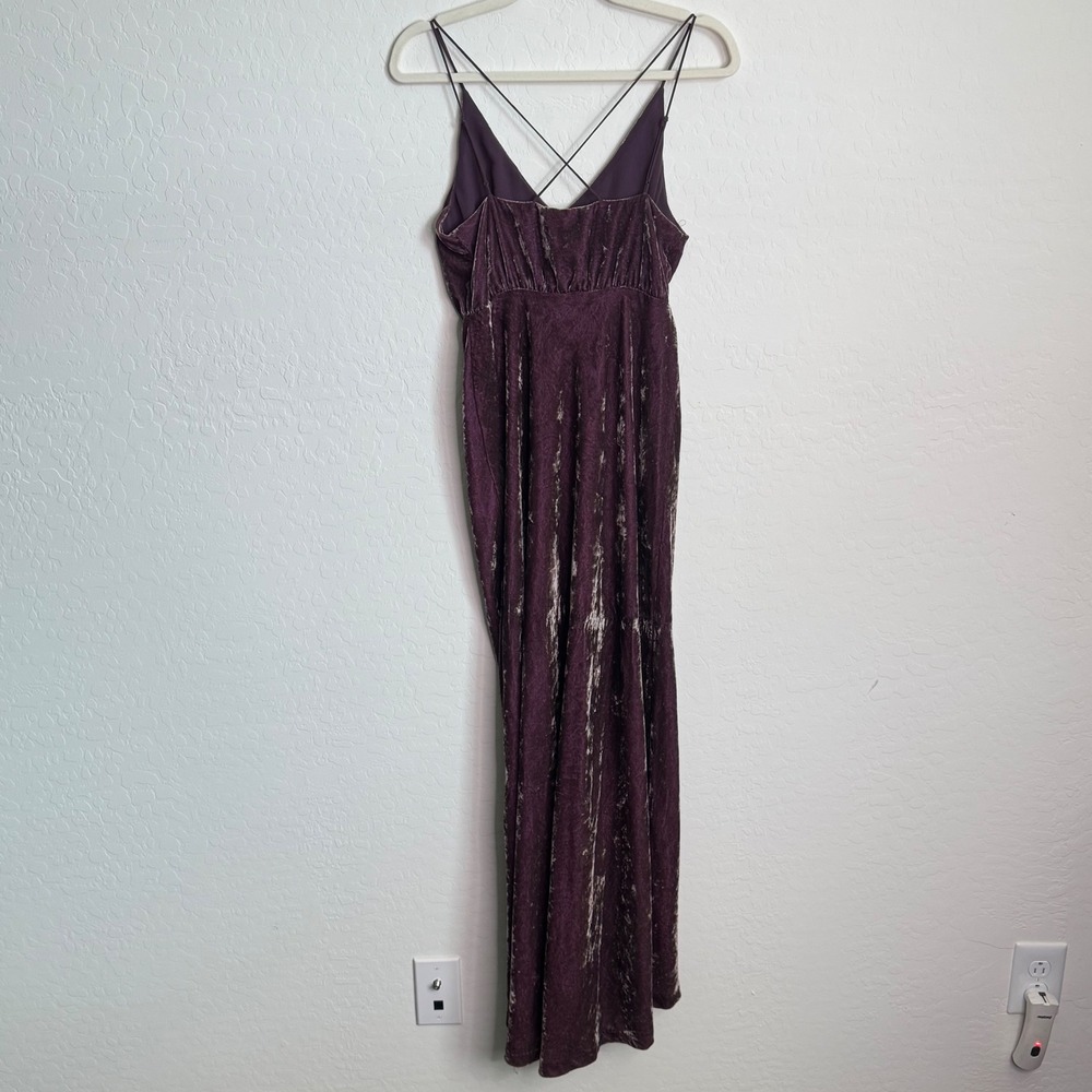 Urban Outfitters Purple Crushed Velvet Button Front Maxi Dress Sz 0 Romantic
